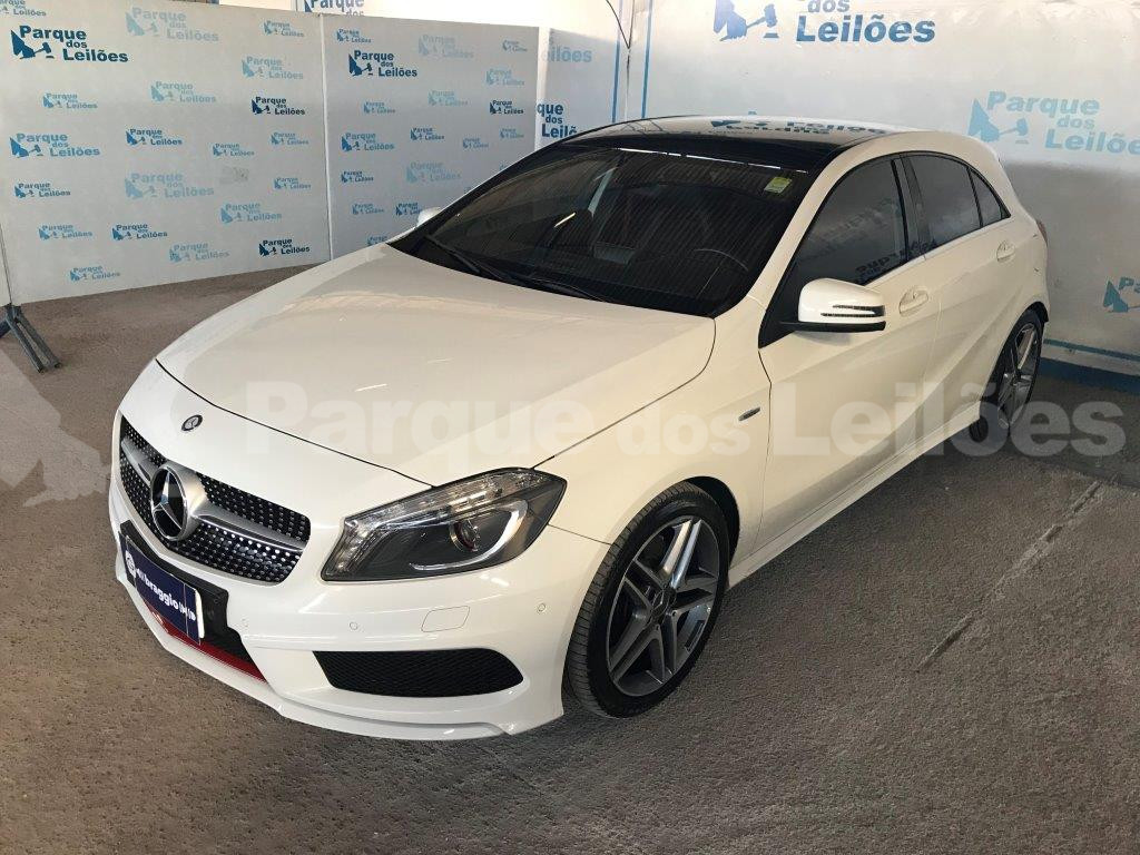 MERCEDES BENZ A250 14/15