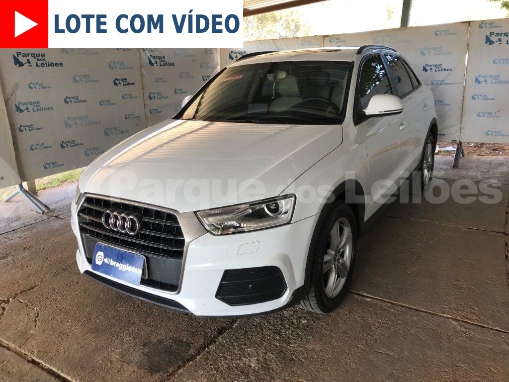 AUDI Q3 15/16