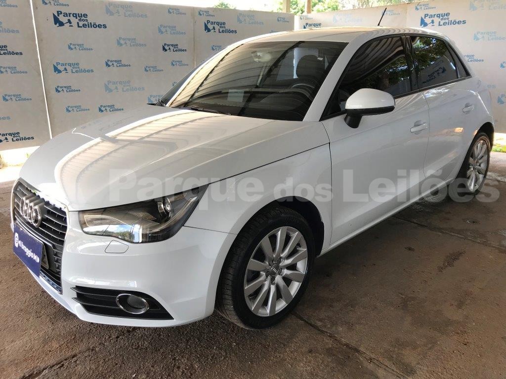 AUDI A1 12/13