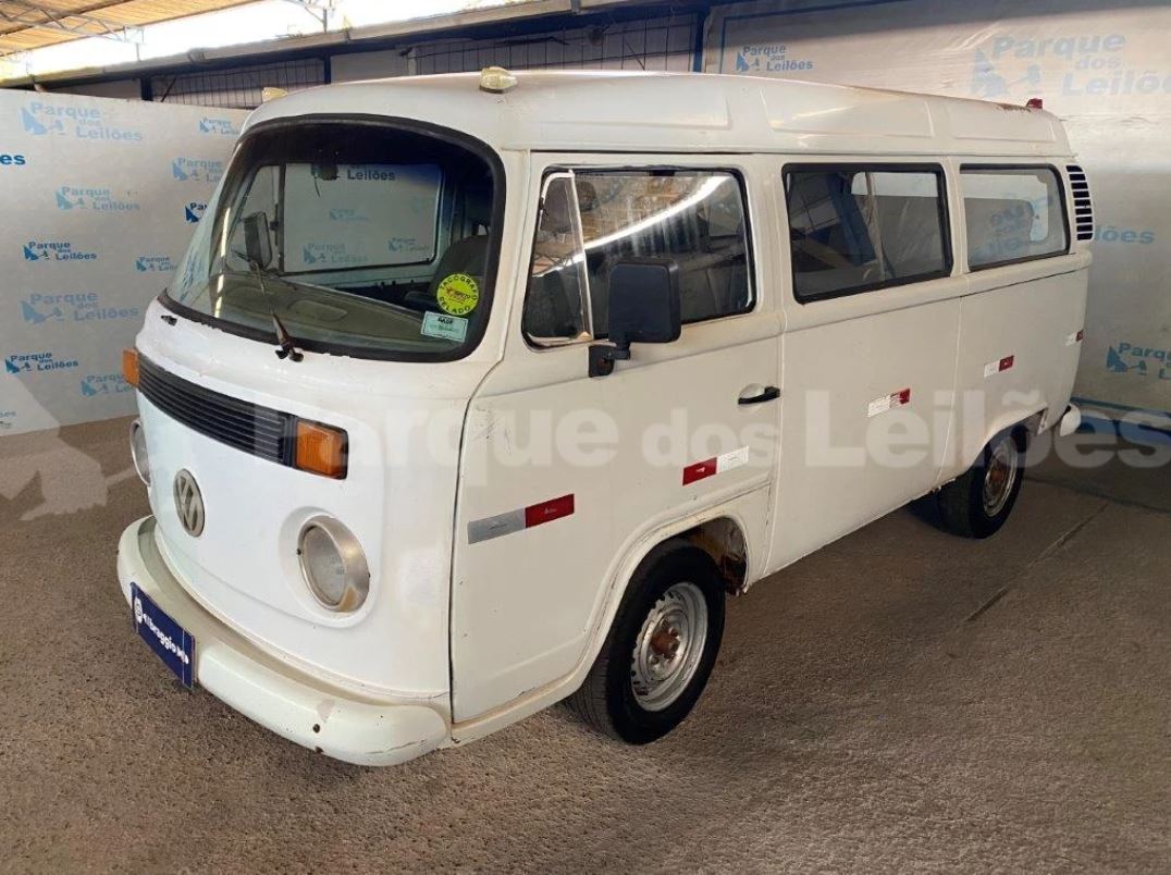 VOLKSWAGEN KOMBI 01/01